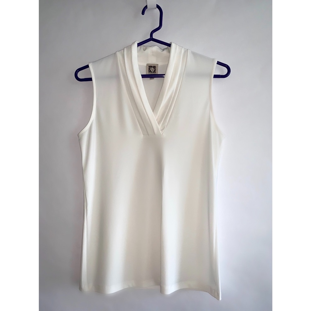 Anne Klein Triple Pleat V-Neck Jersey Top in White